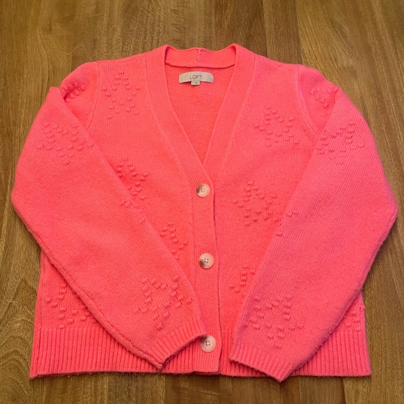 LOFT Hot Pink Women's Sweater -Like New - Picture 4 of 5